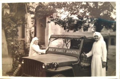 Holy Family Hospital in Patna, Medical Mission Sisters, 1944