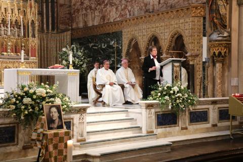 Sister Agnes Lanfermann gives an introduction to 100 Years of MMS at Farm St Jesuit Church